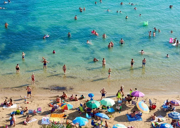 Centro Modern & Lägenhet *